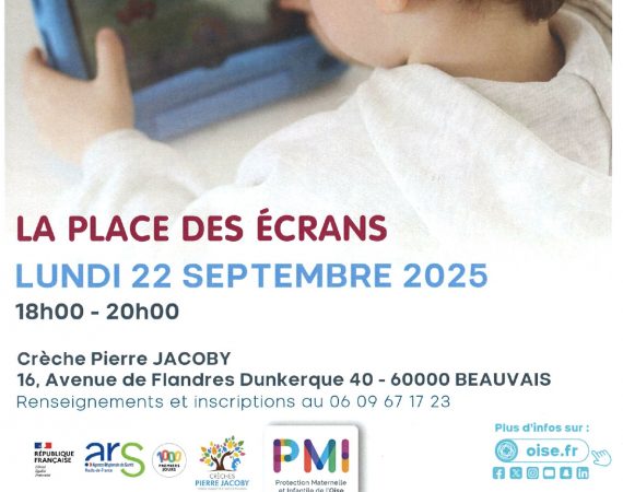 un enfant devant un écran