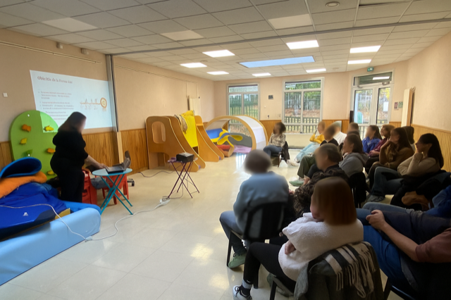 Les professionnels des crèches pierre jacoby en pleine journée pédagogique